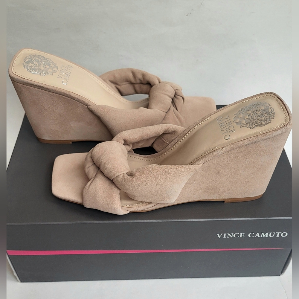 Vince Camuto Rennaya Suede Wedge Sandals Beige - Picture 4 of 10